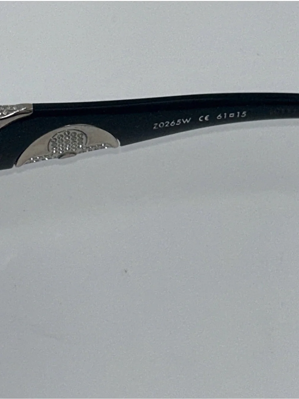Louis Vuitton Iris PM Z0333E Black Silver Rhinestone Sunglasses Monogram Oval